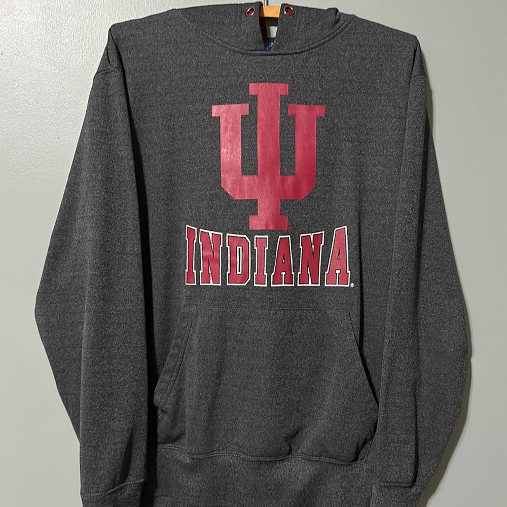 Indiana Hoosiers campus Heritage Collection Men’s size Medium.